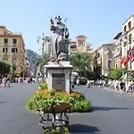 San Paolo House Апартаменти